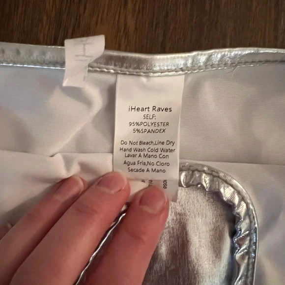 iHeartRaves Silver Metallic Bodysuit - Picture 4 of 6